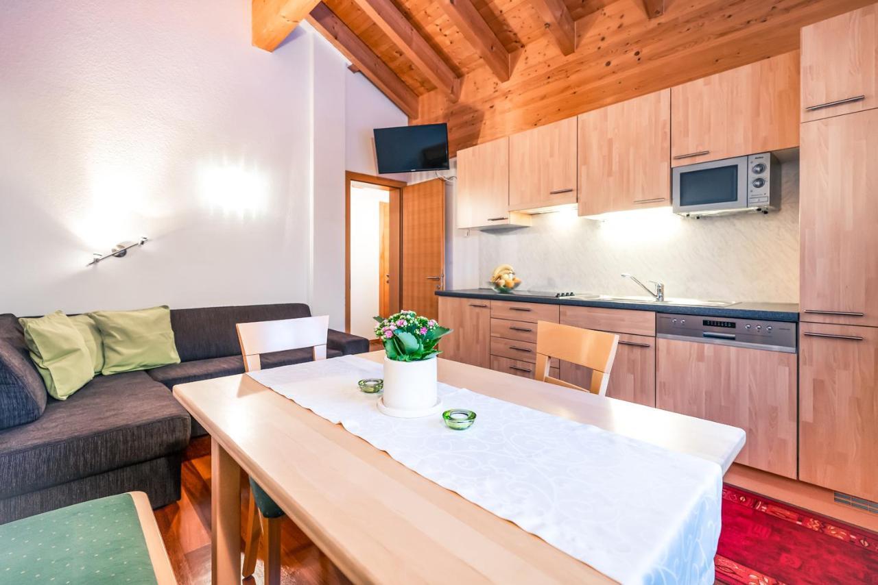 Haus Rothorn Lägenhet Schröcken Exteriör bild