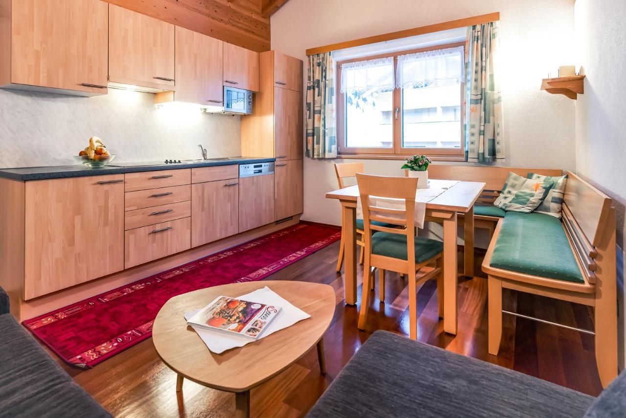 Haus Rothorn Lägenhet Schröcken Exteriör bild